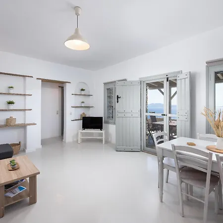 Willa Caval Residences *