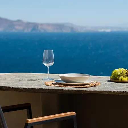 Willa Caval Residences *