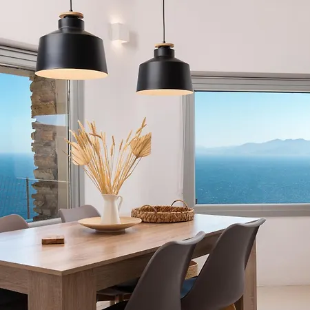 Willa Caval Residences *