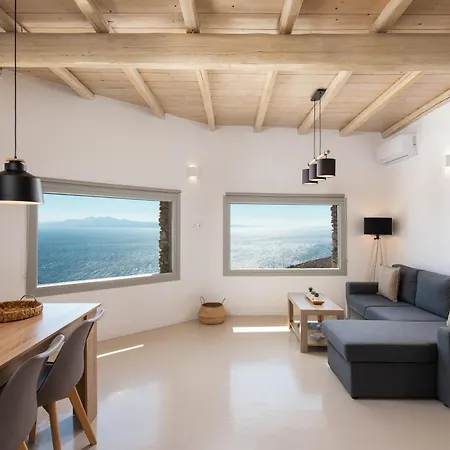 Willa Caval Residences *