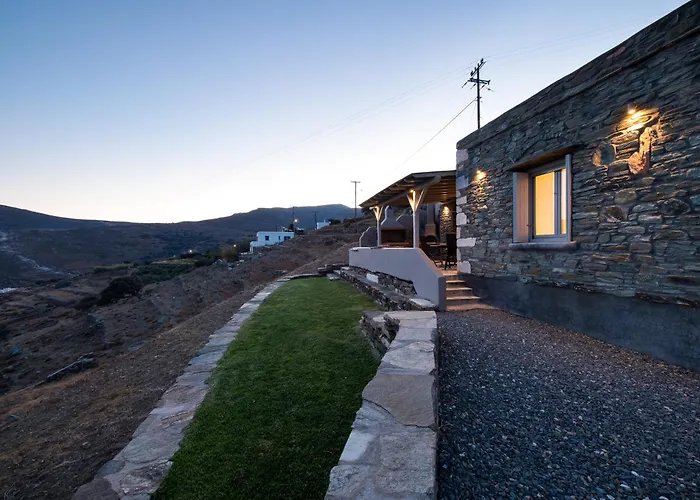 Villa Caval Residences *