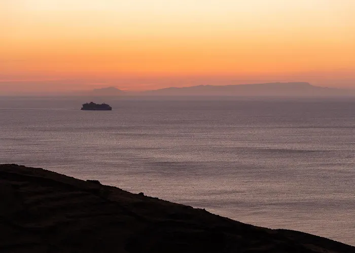 Caval Residences Falatados